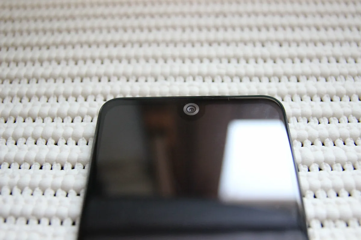 Wiko View2