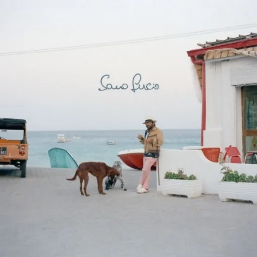 Sono Lucio: l'antologia di Lucio Dalla con le foto di Luigi Ghirri