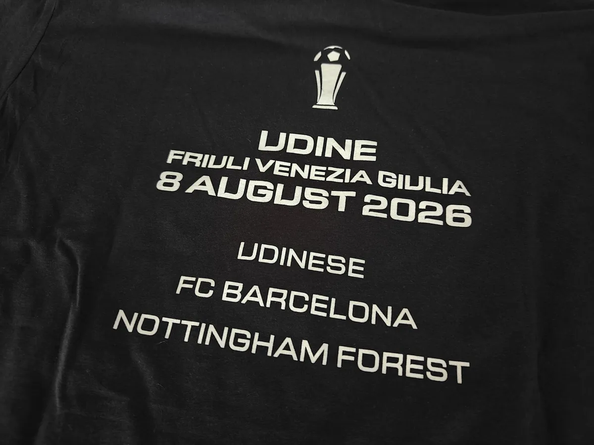 T-shirt ufficiale Friuli Venezia Giulia Cup 2026: blu e sostenibile