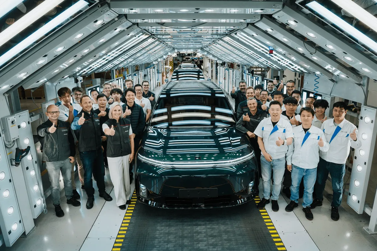 XPENG G9L: avviata la produzione in Europa del SUV con AI